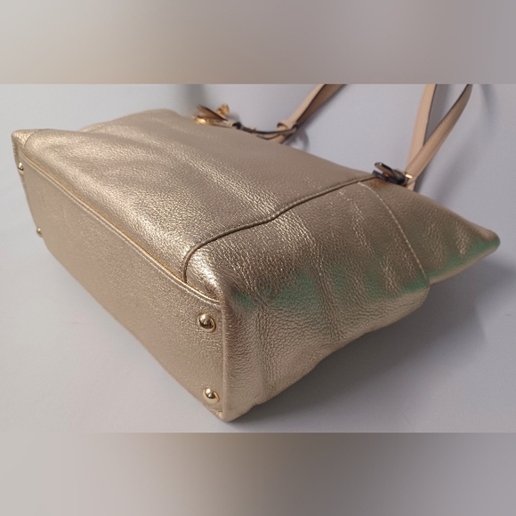 Michael Kors Gold Leather Jet Set Top Zip Tote EUC $343 Retail - Picture 9 of 15